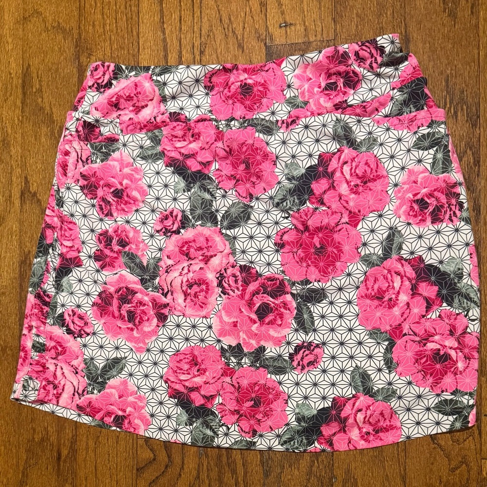 TAIL Women's Abby Garden Printed Pull-On Skort Small - Picture 1 of 10